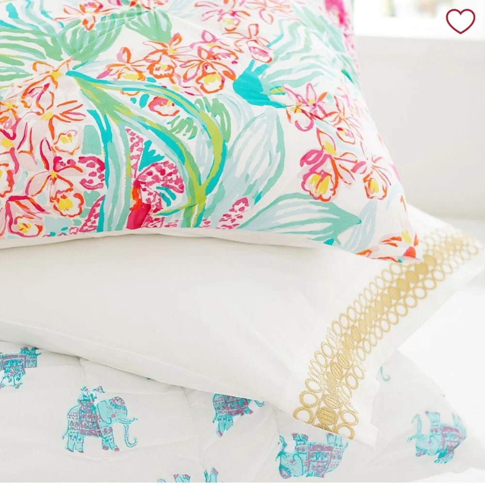 Lilly Pulitzer comforter and sheet set